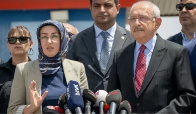 Ayşe Ateş ve Kılıçdaroğlu’ndan mahkeme önünde açıklama: Bu kurulan kumpas, bunların başına geçecek, geçirilecek