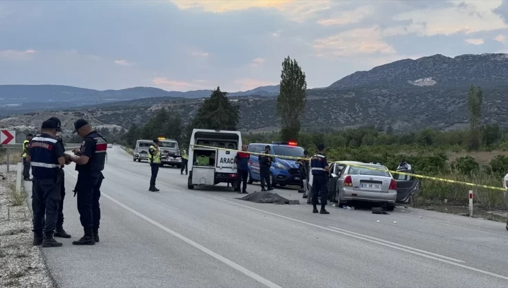 Burdur’da Otomobil Kazası: 2 Ölü, 8 Yaralı