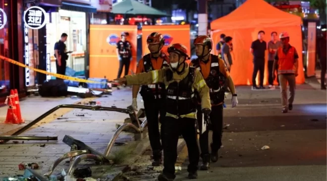 Güney Kore’nin başkenti Seul’da bir araç, kırmızı ışıkta bekleyen yayalara çarptı: 9 kişi öldü, 4 kişi yaralandı
