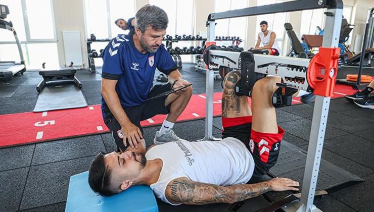 Samsunspor'da futbolculara kuvvet ve anatomik test uygulandı