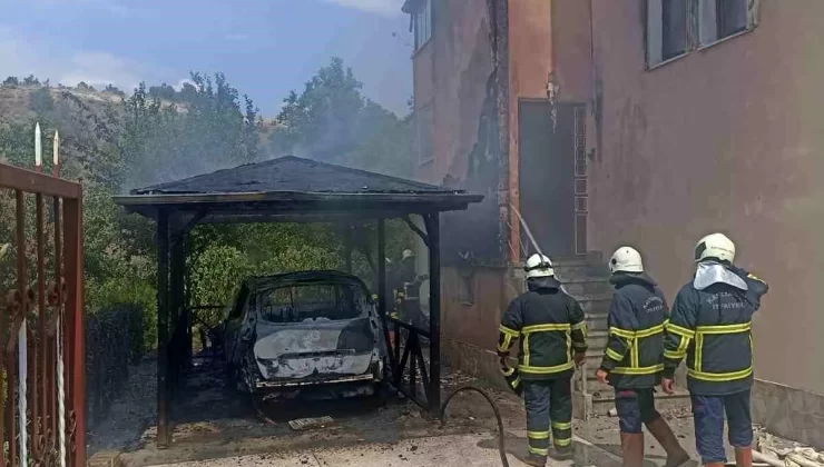 Kastamonu’da garajda park halindeki otomobilde çıkan yangın söndürüldü