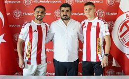 Antalyaspor'dan Oleksandr Petrusenko ile Abdurrahim Dursun için imza töreni