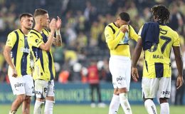 Fenerbahçe'de yönetimden taraftara özür: Takıma destek! 'Bir maç için gelmedi'